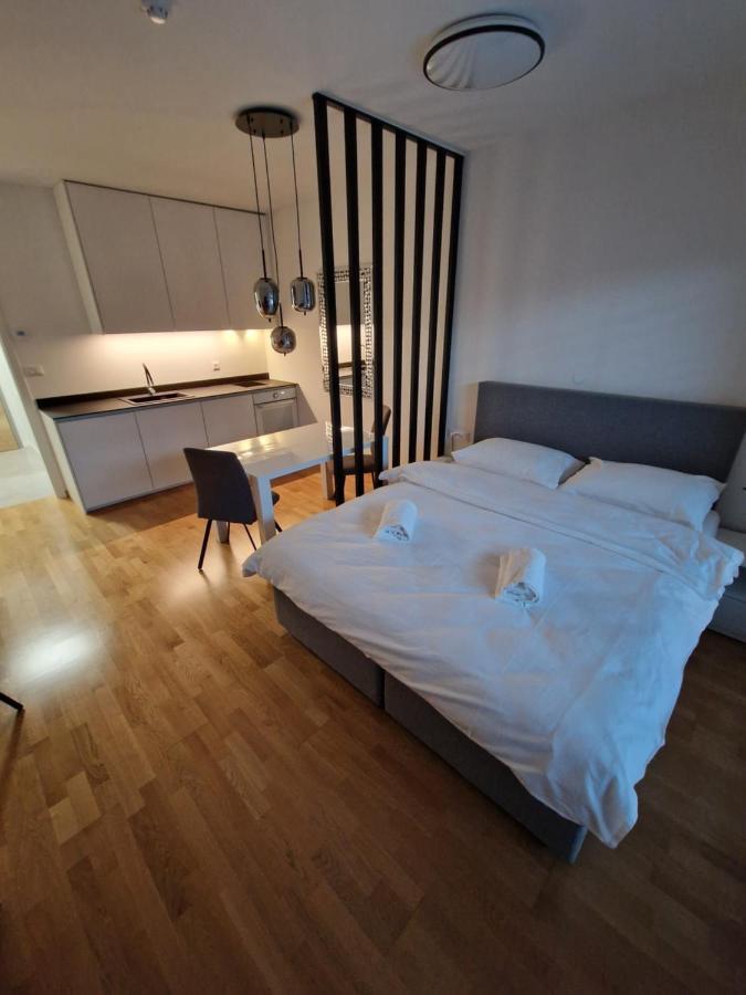 Bed & Breakfast Rezidenca Pipanova Liubliana Exterior foto